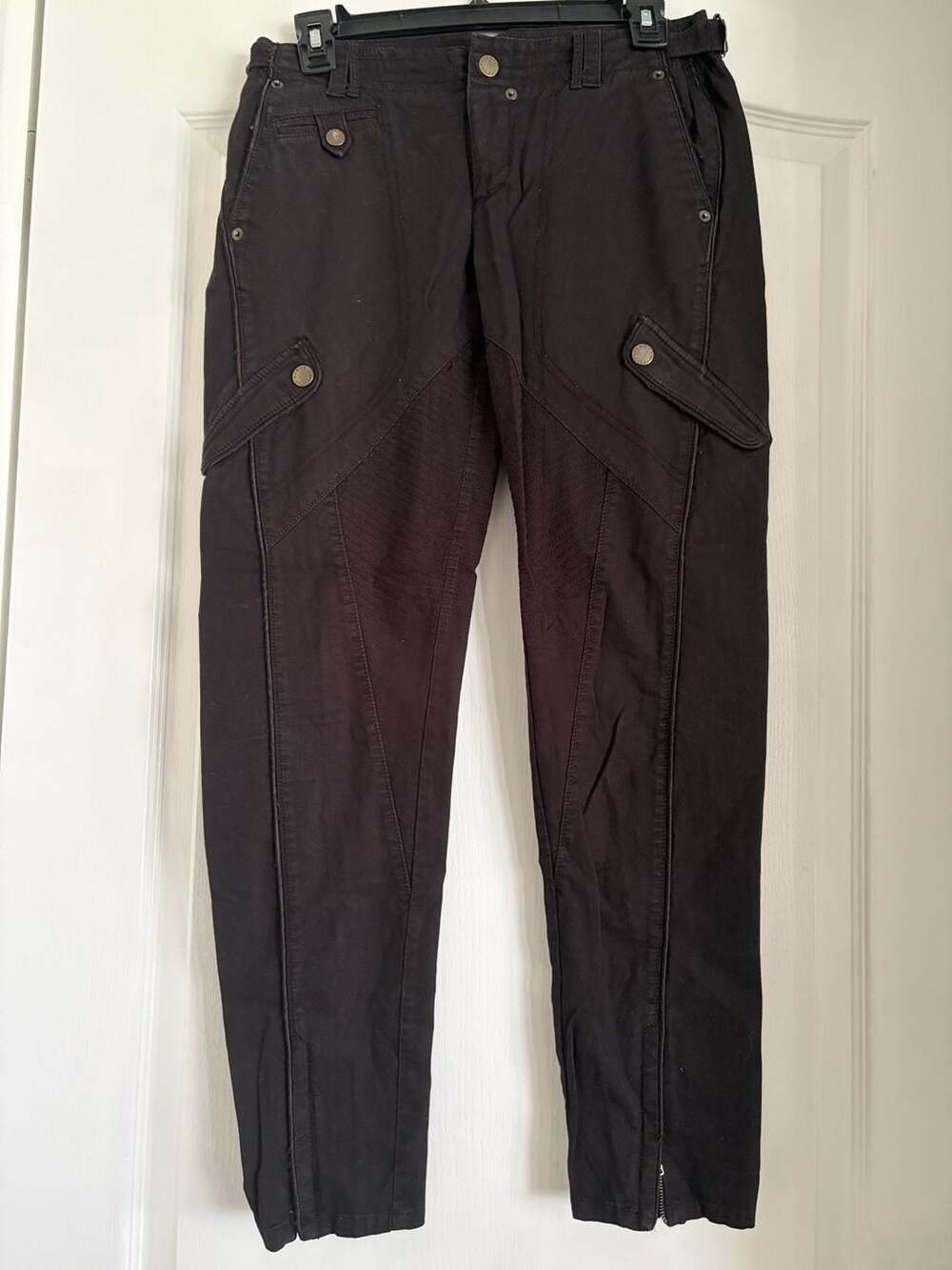 Armani Exchange Women's Black Cargo Pants with Utility Pockets  Size 6
